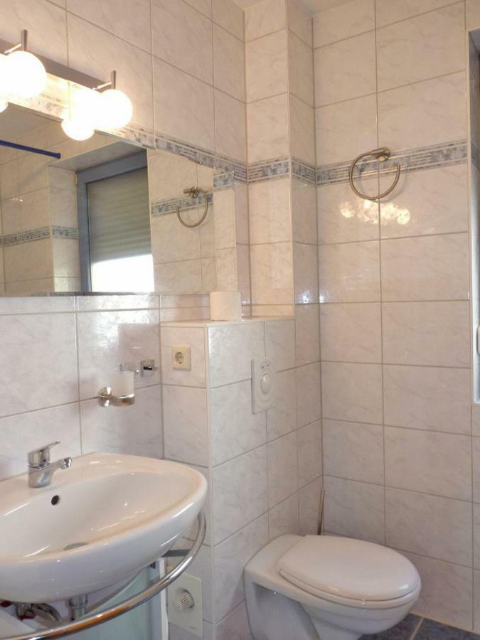 Ferienwohnung Zum Yachthafen Waren  Exterior photo